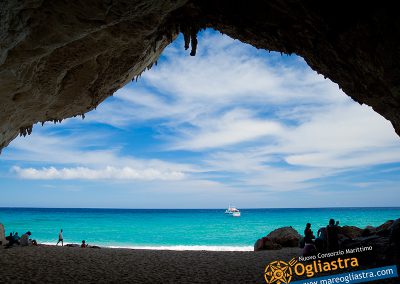 Linea Rossa Motonave Costa di Baunei Ogliastra Sardegna